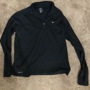 Nike Dri-fit (XL) Half-Zip light weight pullover